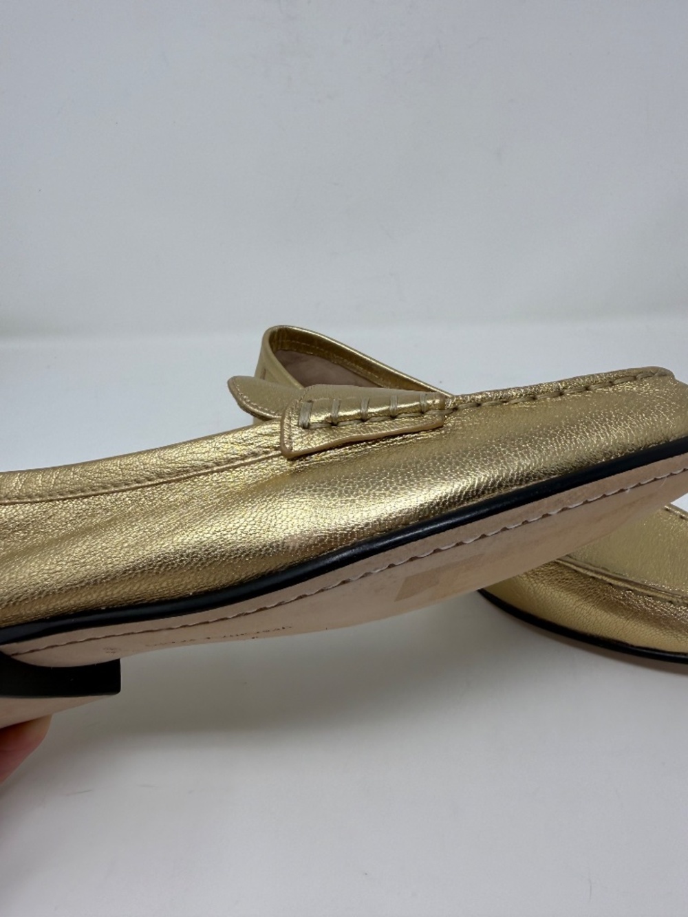 New Veronica Beard Penny Metallic Leather Loafer Gold Sz 9 - Picture 11 of 15
